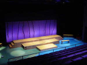 TheaterStage_withSet1
